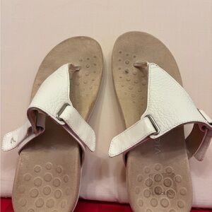 Vionic Warm Weather Leather Sandals